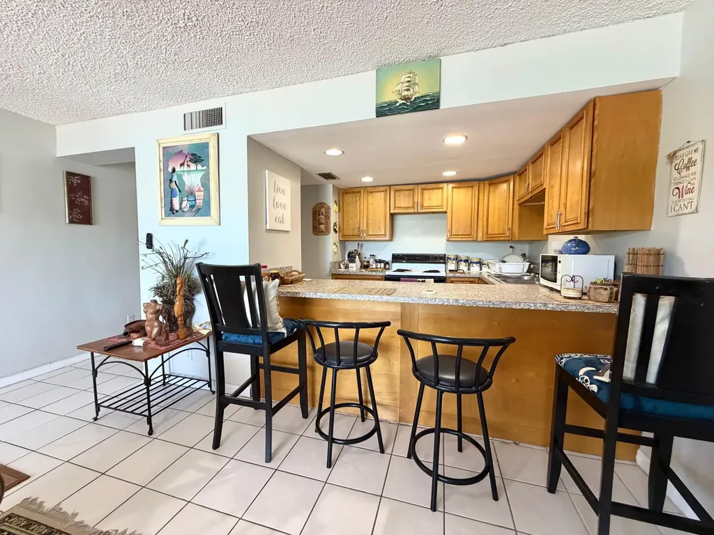 Island Bay Condominiums Grand Bahama Freeport BS