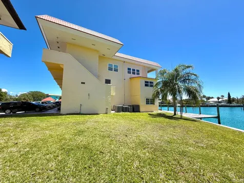 Island Bay Condominiums Grand Bahama Freeport BS