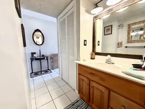Island Bay Condominiums Grand Bahama Freeport BS