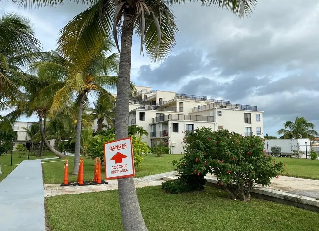 Coral Beach Condominiums Grand Bahama Freeport BS