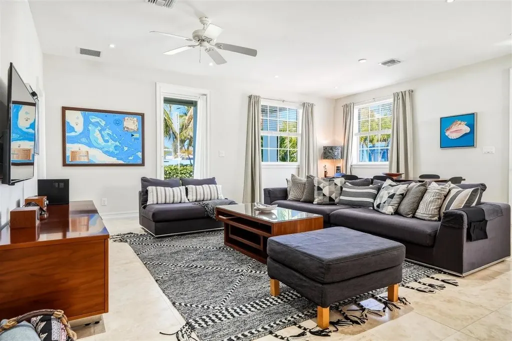 Palm Cay Anchorage New Providence Paradise Island BS