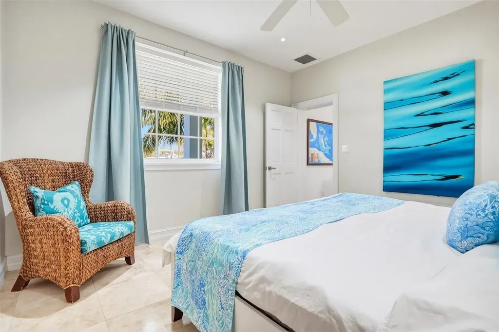 Palm Cay Anchorage New Providence Paradise Island BS