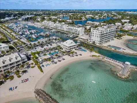 Palm Cay Anchorage New Providence Paradise Island BS