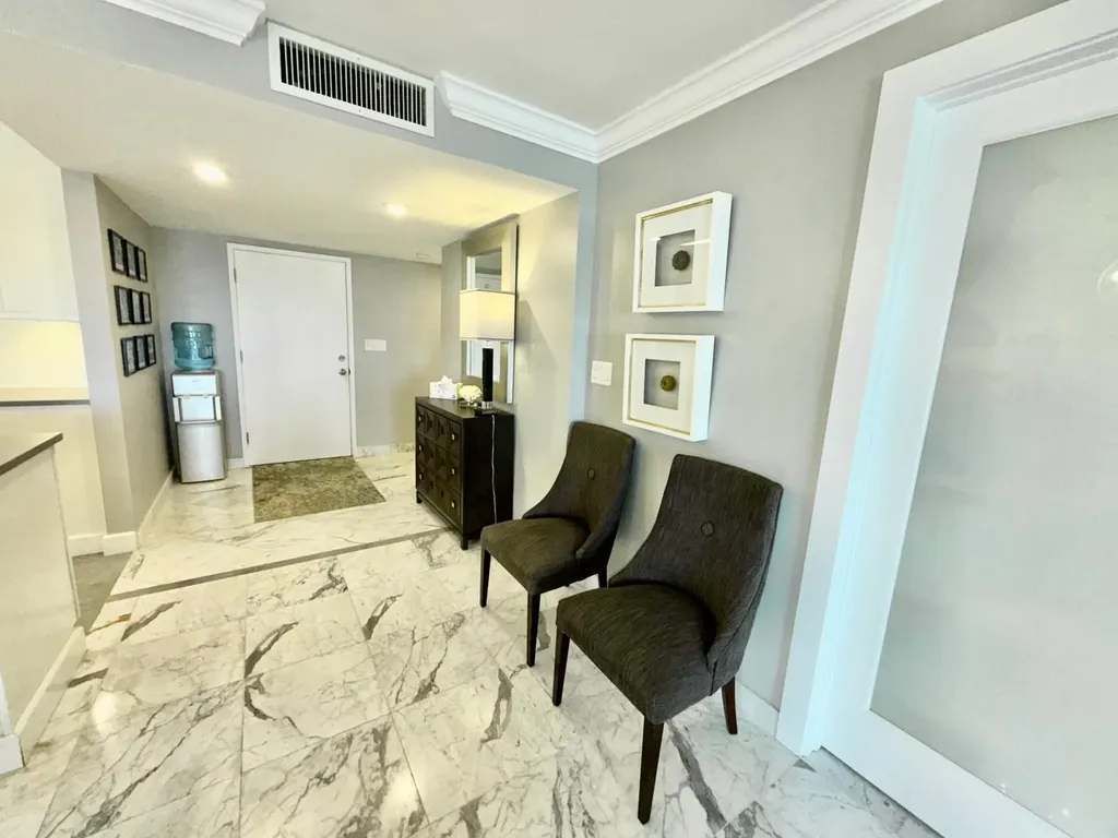 Silverpoint Condo Grand Bahama Freeport BS