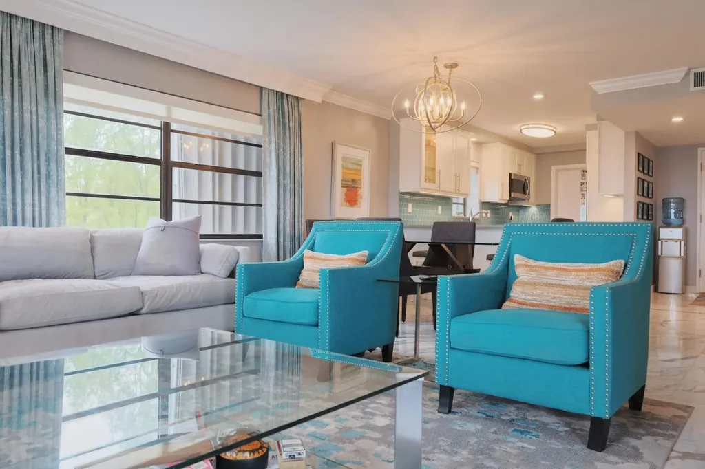 Silverpoint Condo Grand Bahama Freeport BS