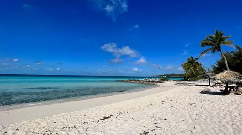Elysium, Signal Light Road Eleuthera BS