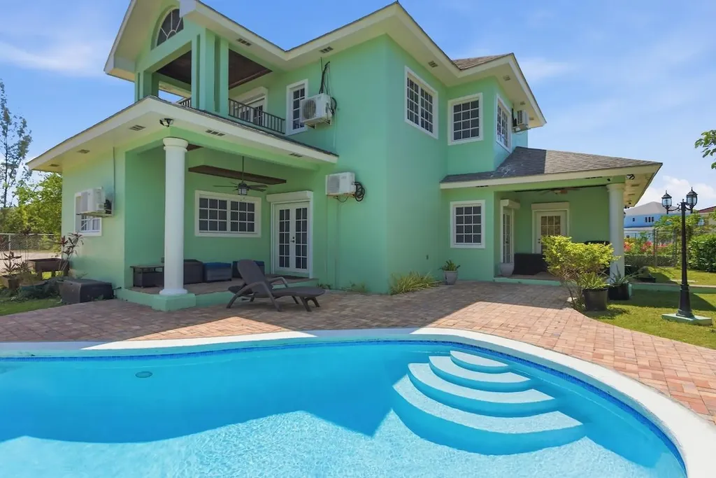 Tall Pines Drive South Ocean 58 New Providence Paradise Island BS