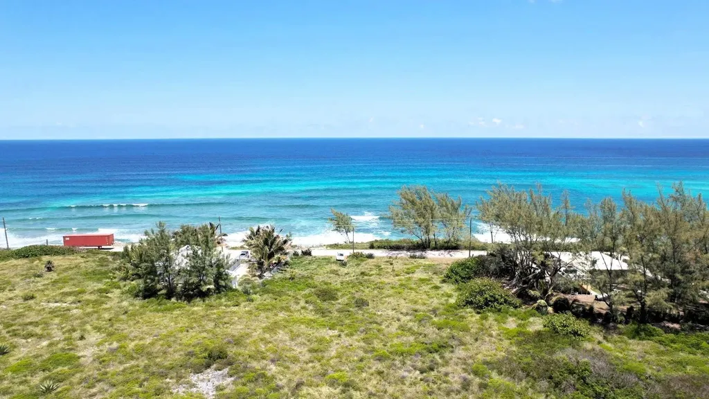 Lot 36 Smuggler's Hill Road Eleuthera BS