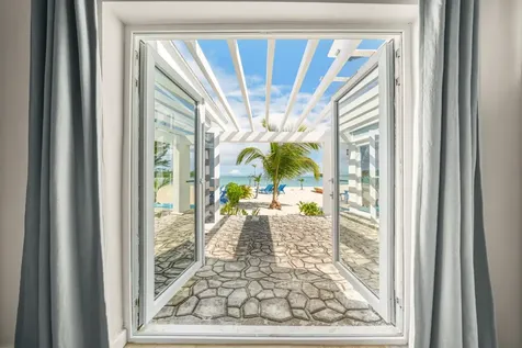 Pleasant Harbor, Andros Andros BS
