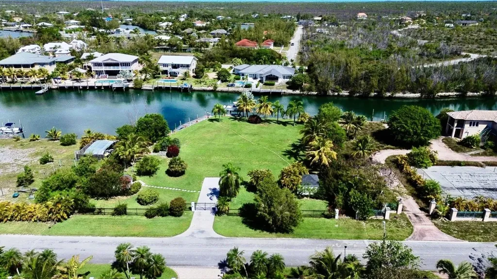 11 Spanish Main Grand Bahama Freeport BS