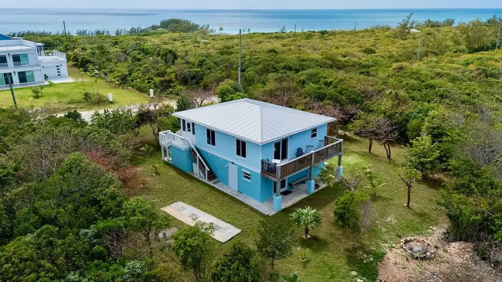 Latitude Adjustment Eleuthera BS