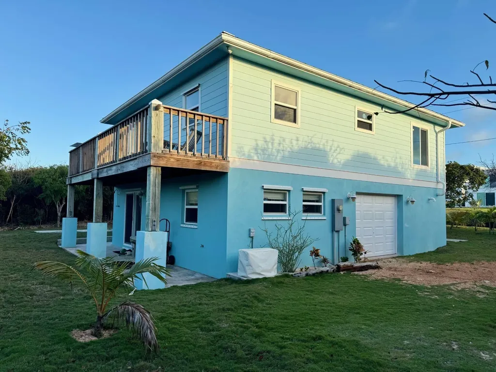 Latitude Adjustment Eleuthera BS
