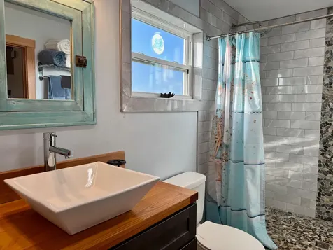 Latitude Adjustment Eleuthera BS