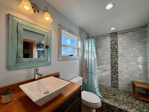 Latitude Adjustment Eleuthera BS