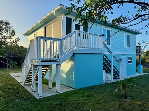 Latitude Adjustment Eleuthera BS