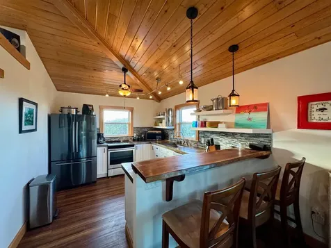 Latitude Adjustment Eleuthera BS