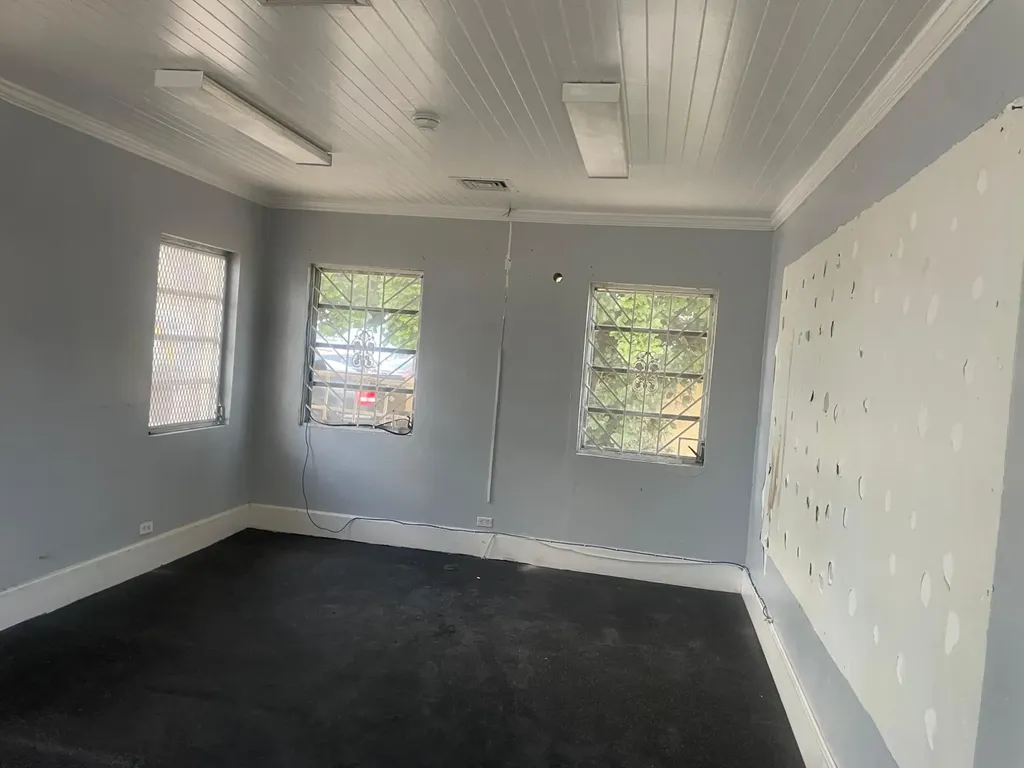 Collins Avenue Unit 3 New Providence Paradise Island BS