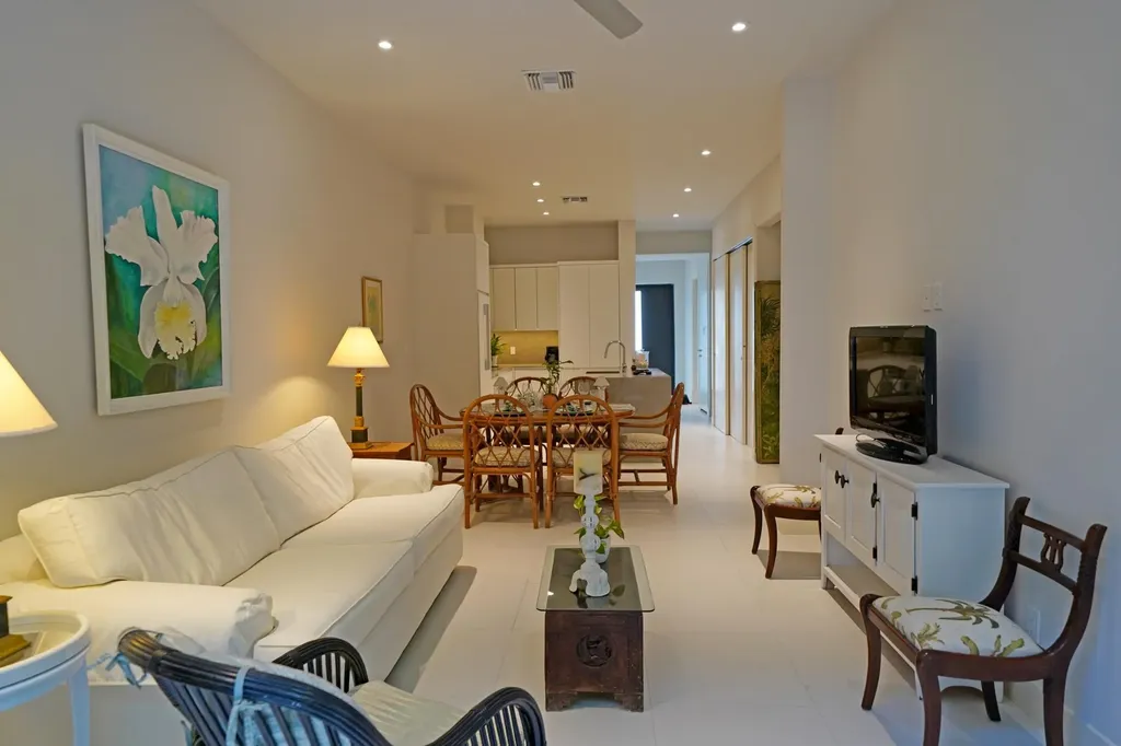 Westend, Love Beach New Providence Paradise Island BS