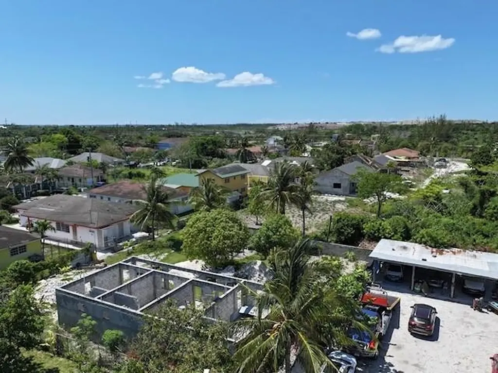 Bellot Road 42 New Providence Paradise Island BS