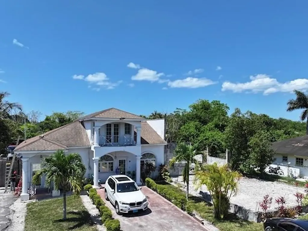 Bellot Road 42 New Providence Paradise Island BS