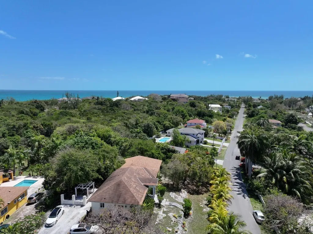 Woodland Way 32 New Providence Paradise Island BS