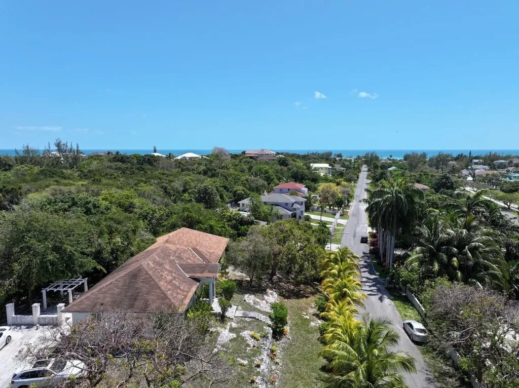 Woodland Way 32 New Providence Paradise Island BS