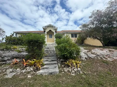 Woodland Way 32 New Providence Paradise Island BS