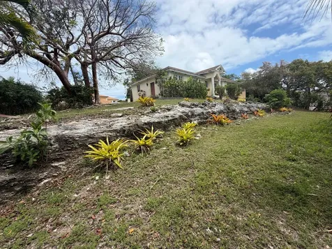 Woodland Way 32 New Providence Paradise Island BS