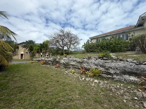 Woodland Way 32 New Providence Paradise Island BS