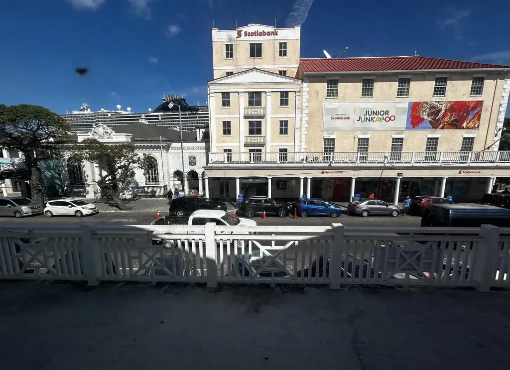 Bay And Parliament Street New Providence Paradise Island BS