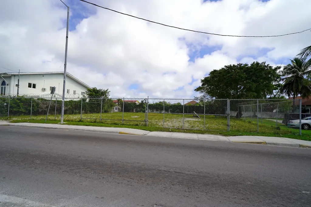 Market Street New Providence Paradise Island BS