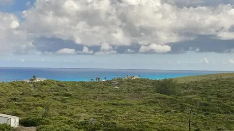 2/1 Home Pool/garage Long Island BS