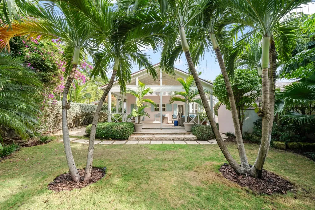 Eleuthera BS, Crown Street