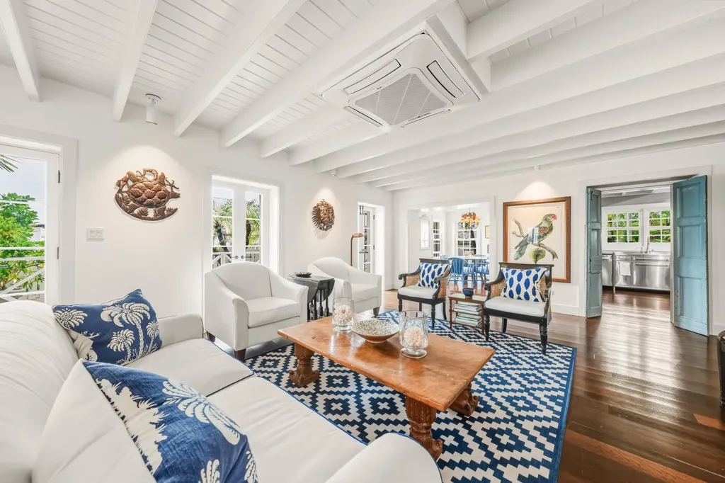 Crown Street Eleuthera BS