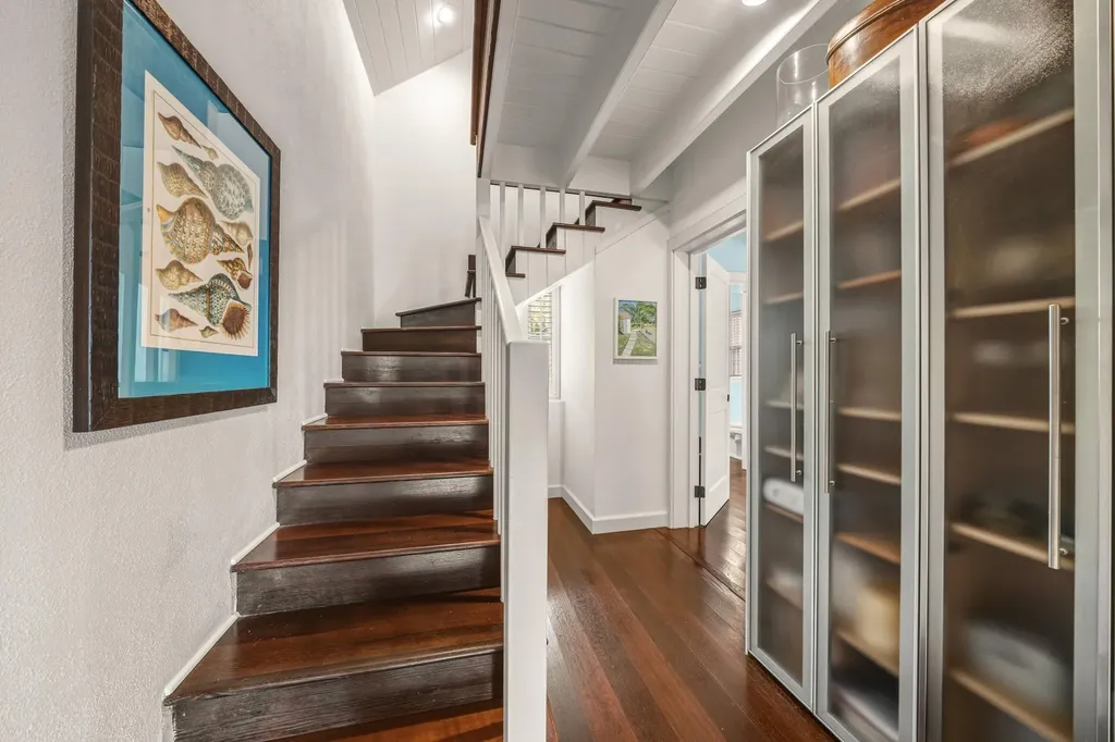 Crown Street Eleuthera BS