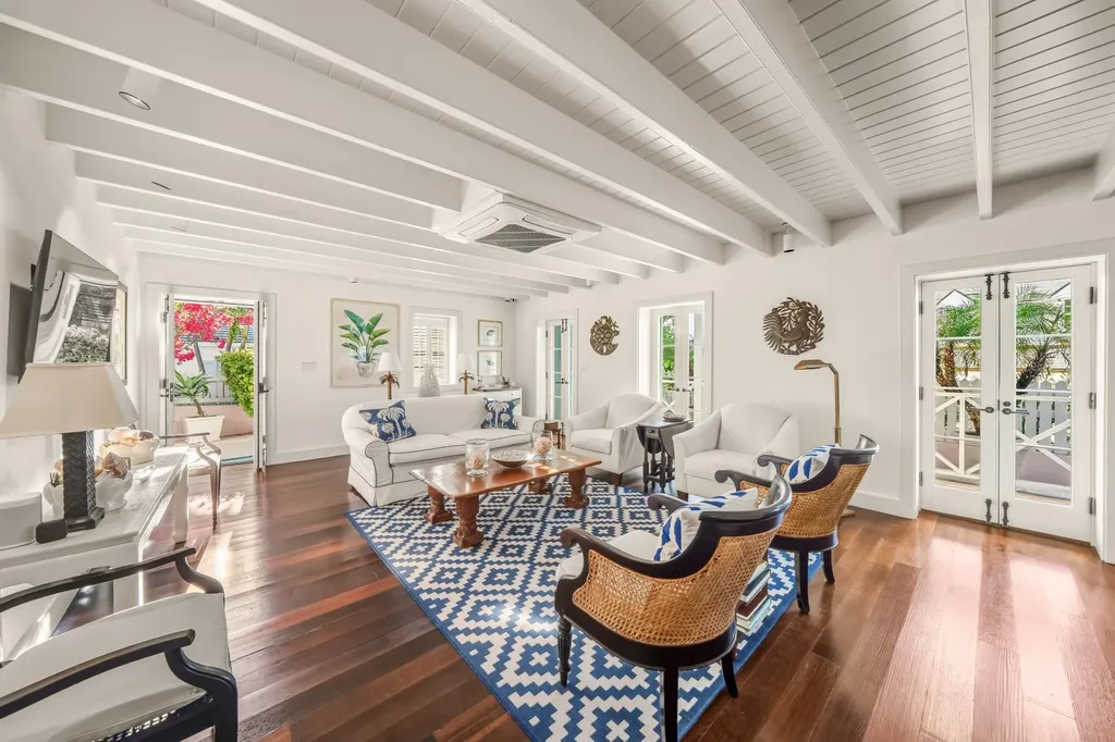 Crown Street Eleuthera BS