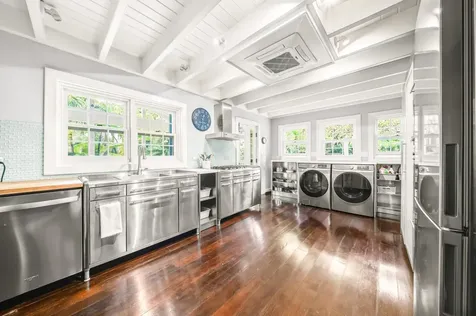 Crown Street Eleuthera BS