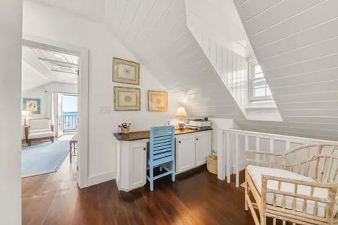 Crown Street Eleuthera BS