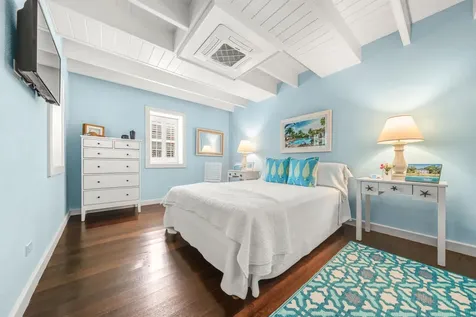 Crown Street Eleuthera BS