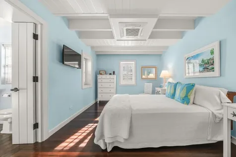 Crown Street Eleuthera BS