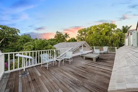 Crown Street Eleuthera BS