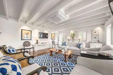 Crown Street Eleuthera BS