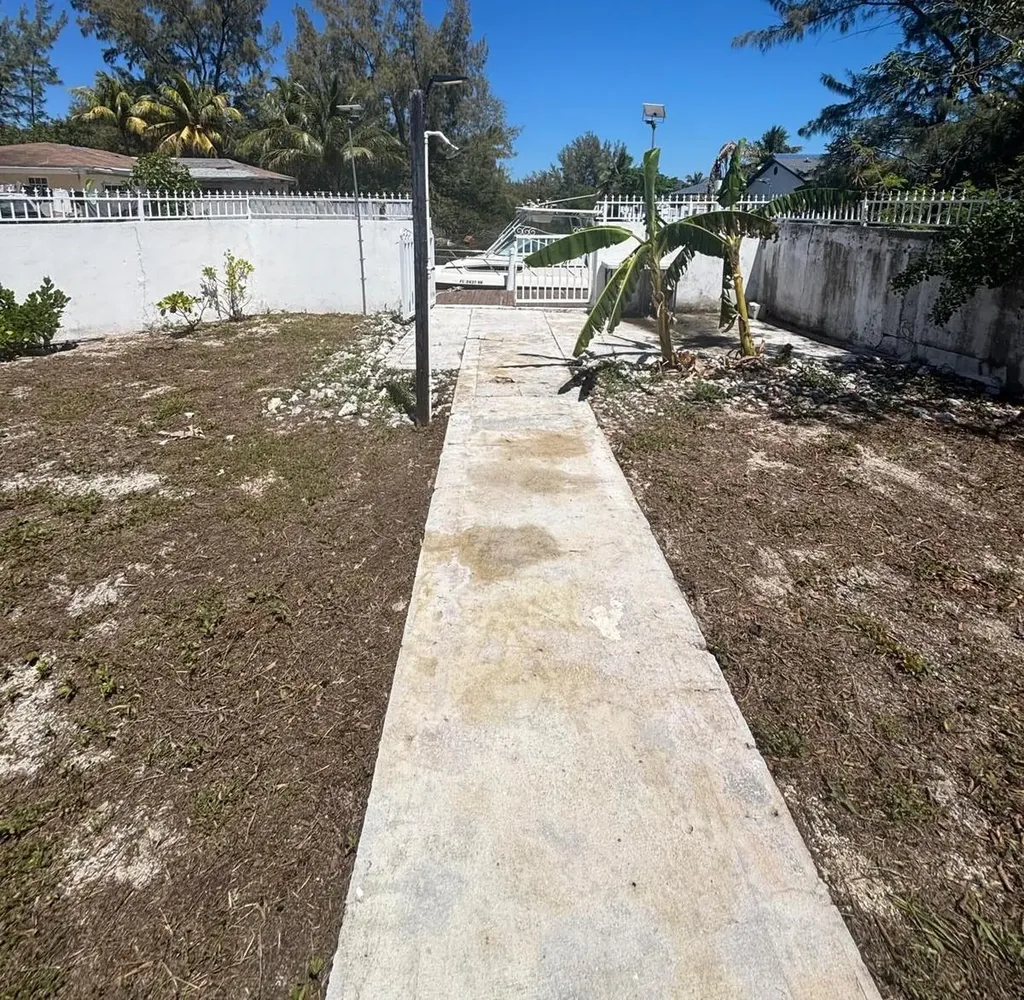 Buccaneer Point Bimini BS