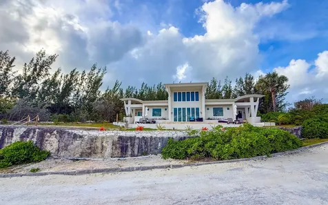 Sky Beach Resort Eleuthera BS
