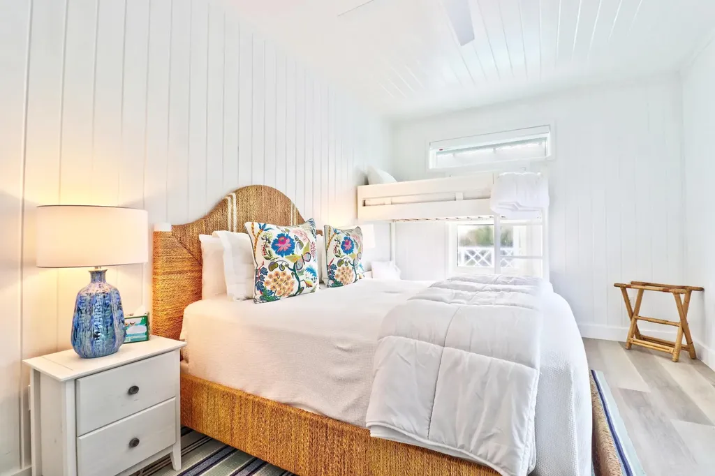 Sea Star Dorros Cove Abaco BS