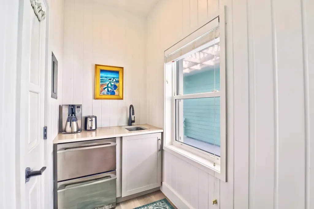 Sea Star Dorros Cove Abaco BS