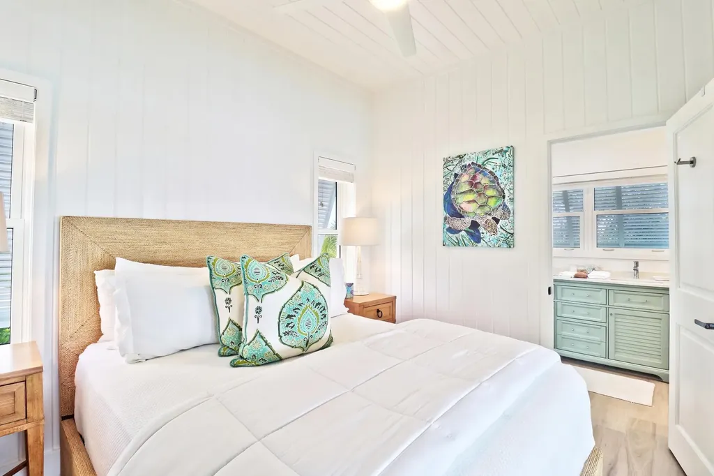 Sea Star Dorros Cove Abaco BS