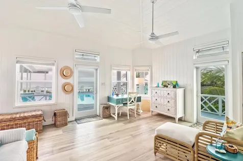 Sea Star Dorros Cove Abaco BS