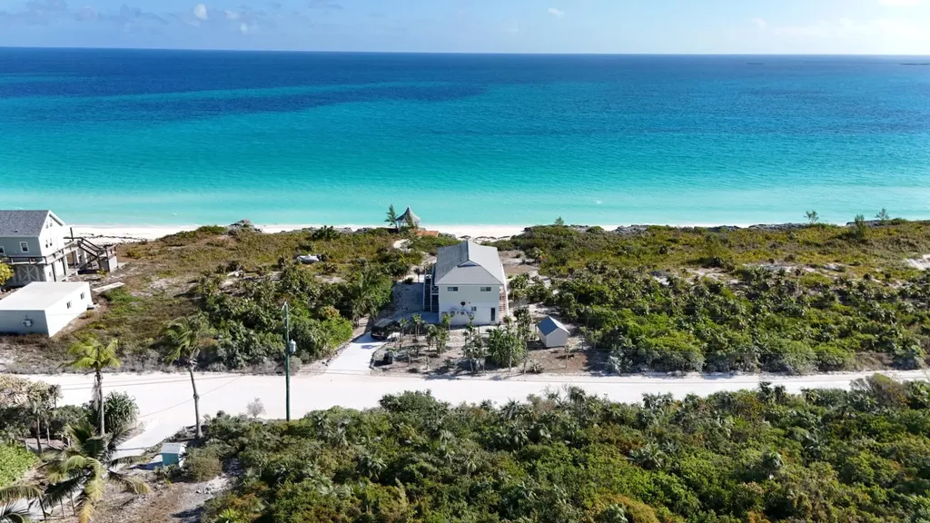 Arabella's Cove Berry Islands BS