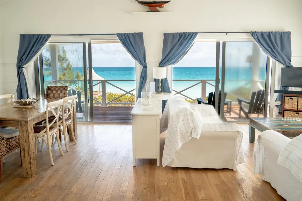 Arabella's Cove Berry Islands BS